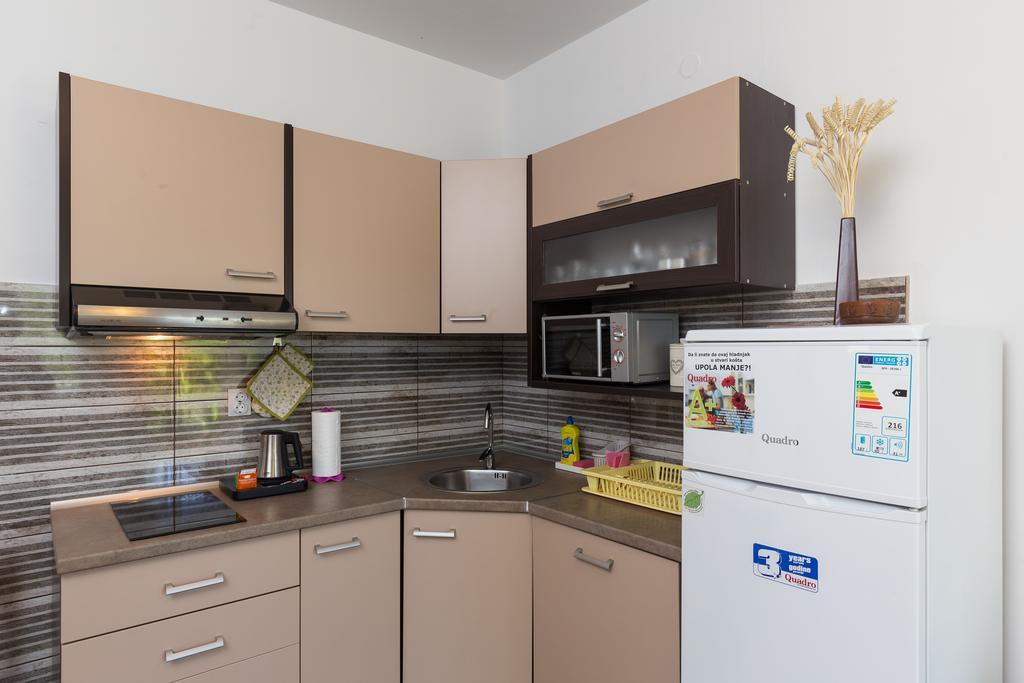 Apartments Olive 믈리니 외부 사진